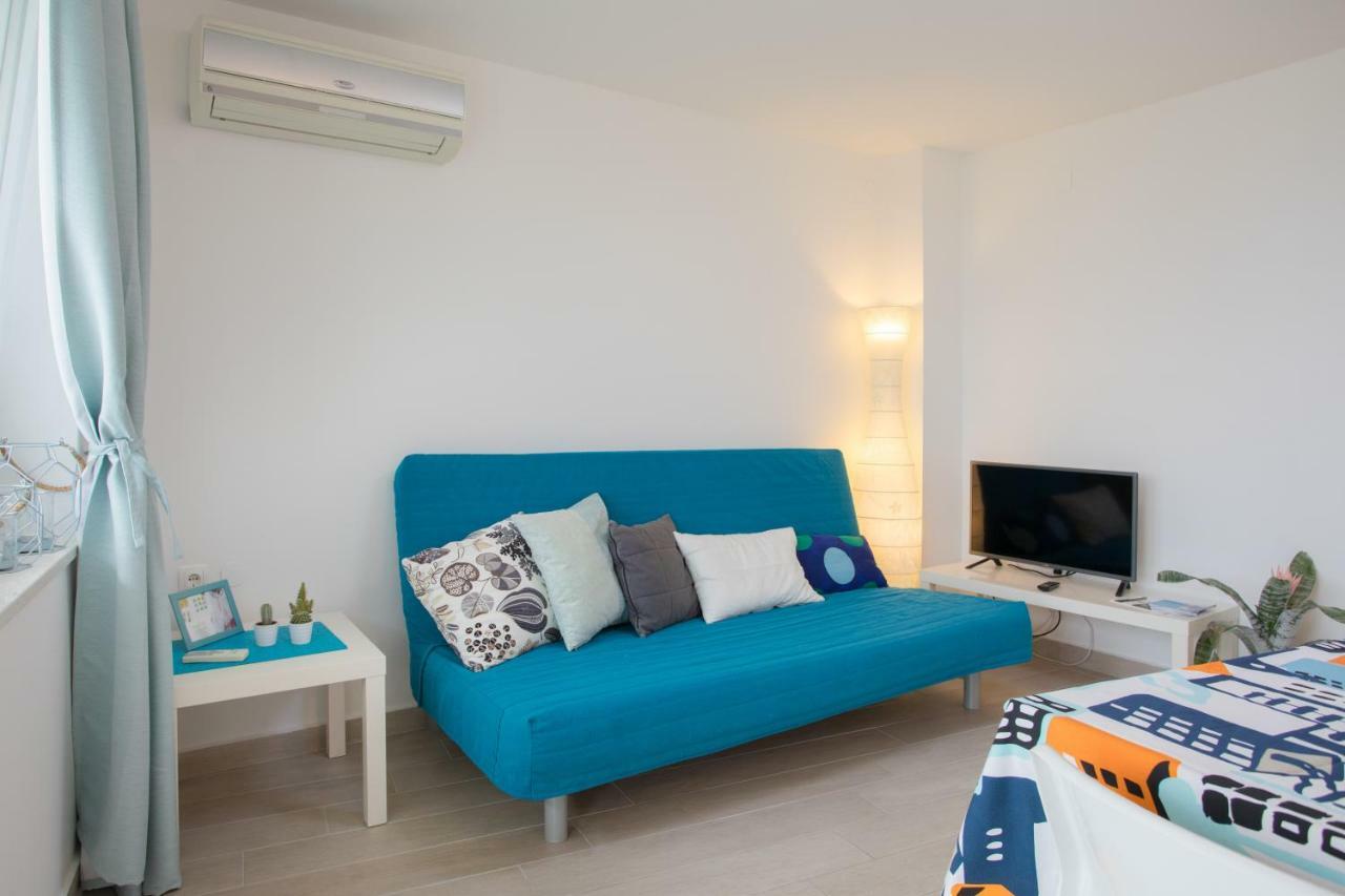 Apartments Nika Crikvenica Exterior photo